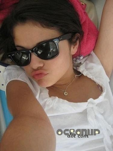 selena gomez ex. Selena Gomez opened up to M