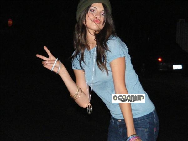 selena gomez photoshoot 2008. hairstyles hot Selena Gomez
